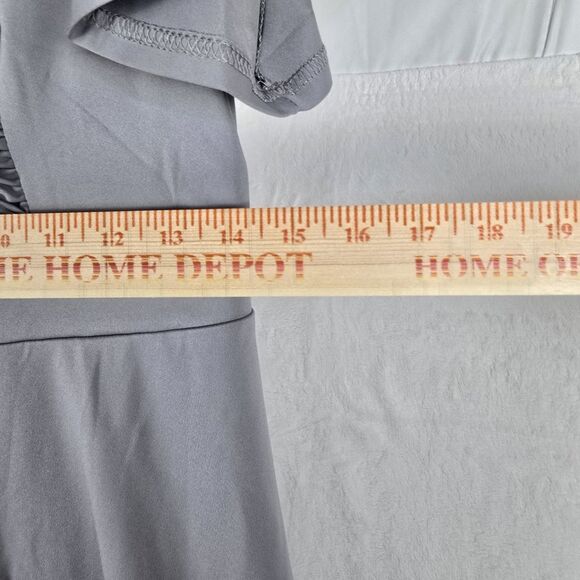 Dokotoo Aqua Gray Flutter Sleeve Midi Dress Women Size Medium V-Neck Fit & Flare - Picture 8 of 8